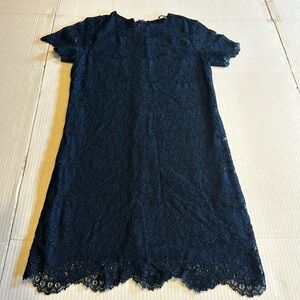 Lulus navy blue lace mini dress w scalloped bottom & sleeves zipper back & hook